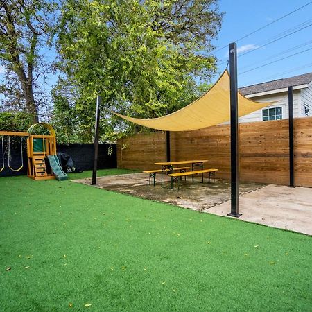 Quantum Tiny Loft At East End Revitalized Houston Eksteriør bilde