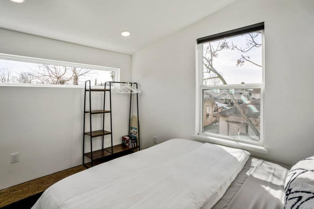 Quantum Tiny Loft At East End Revitalized Houston Eksteriør bilde