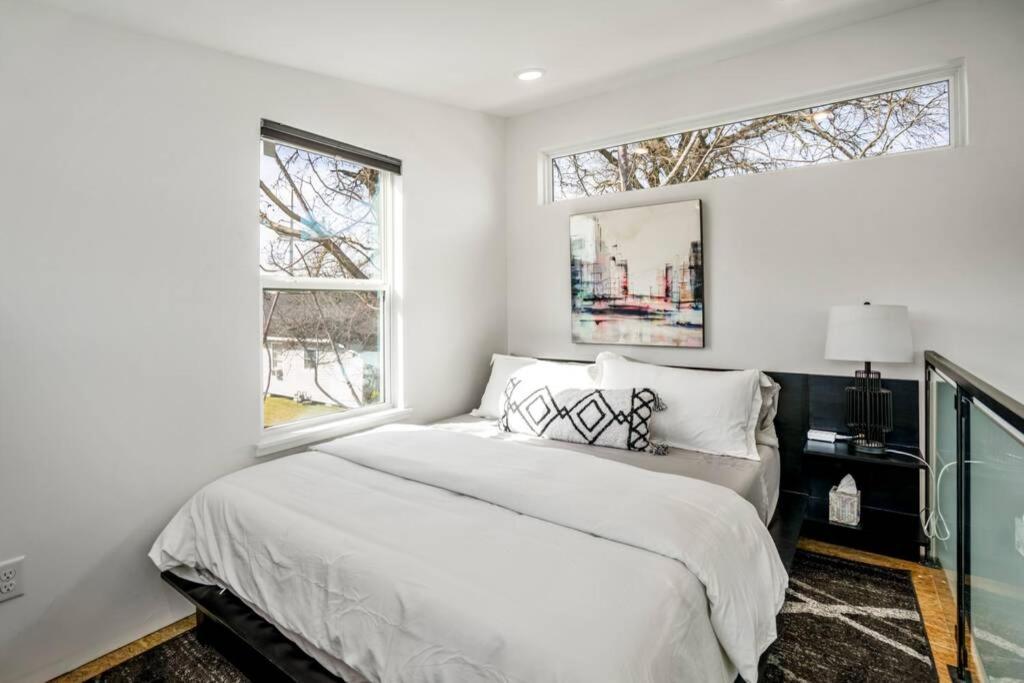 Quantum Tiny Loft At East End Revitalized Houston Eksteriør bilde